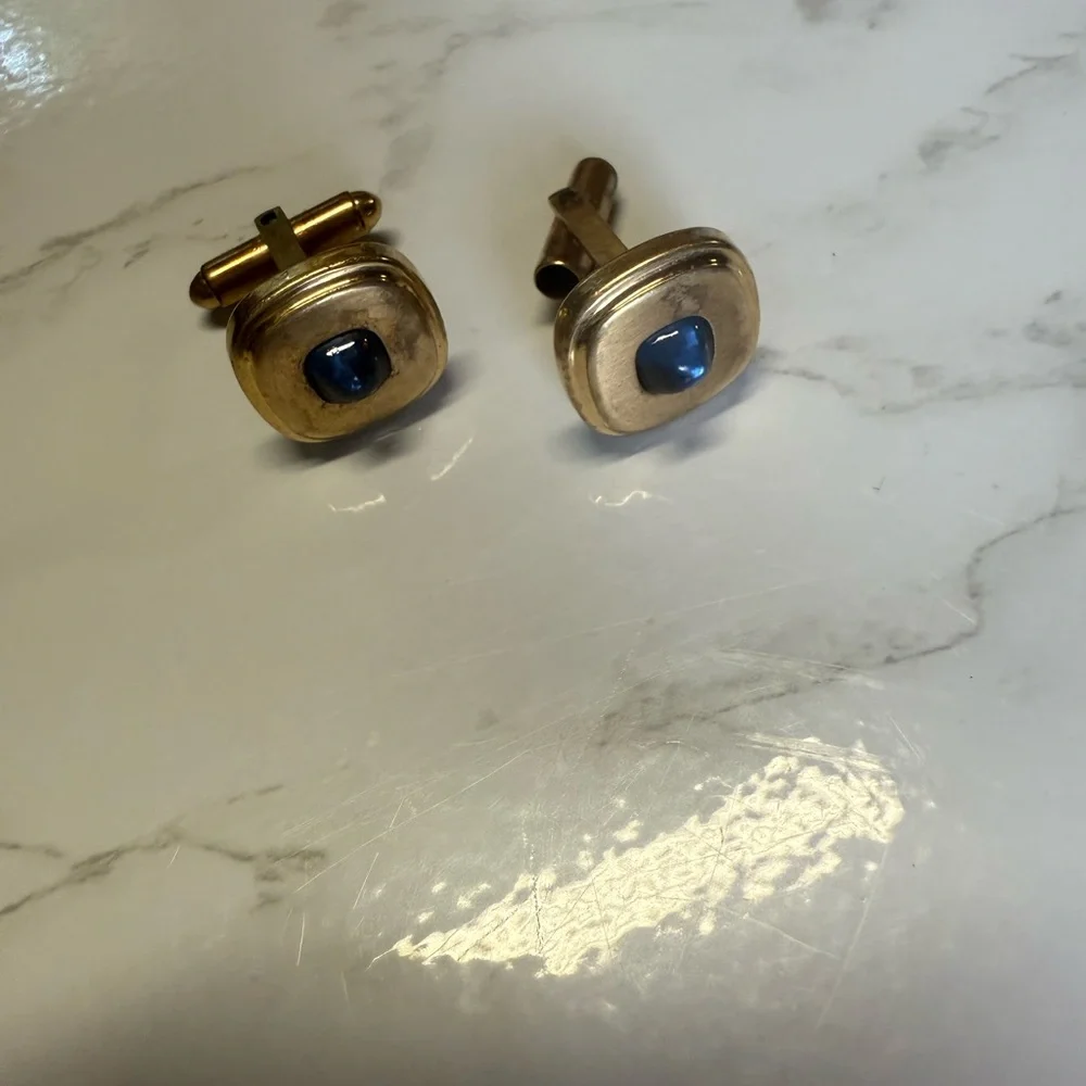 Vintage Elegant Gold and Blue Cufflinks